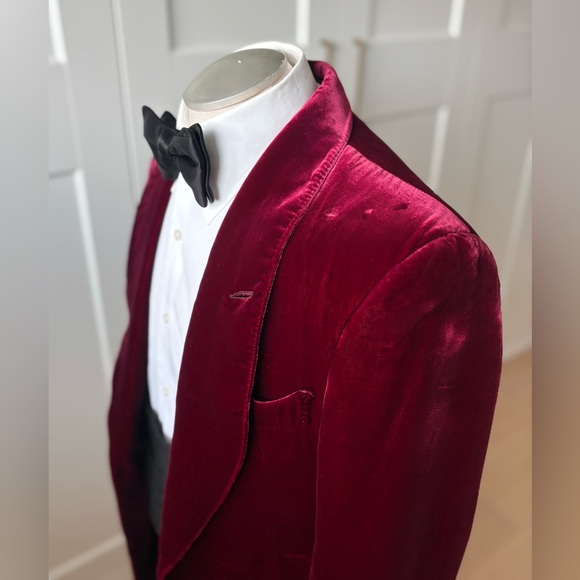Tom Ford Red Velvet Evening Jacket - Picture 5 of 11